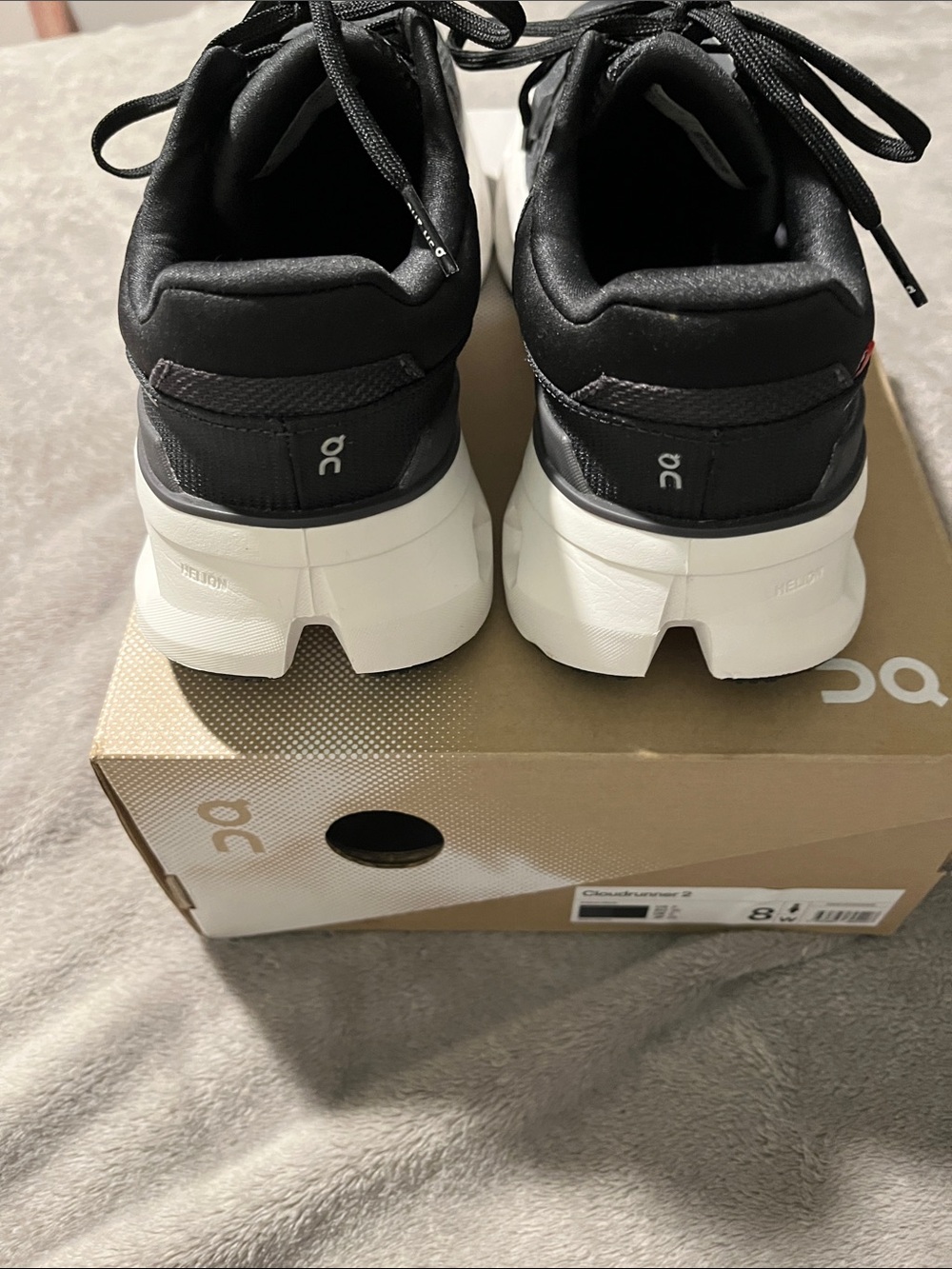 On Women’s Cloudrunner 2 Running Sneakers Sz 8 - Picture 3 of 5